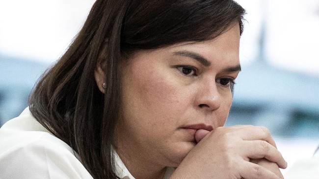 DPR Filipina sepakat memakzulkan Wakil Presiden Sara Duterte menyusul cekcok hingga saling ancam membunuh dengan Presiden Ferdinand Marcos Jr.