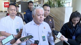 VIDEO: Kejagung Buka Suara Soal Pemeriksaan Pengacara OC Kaligis