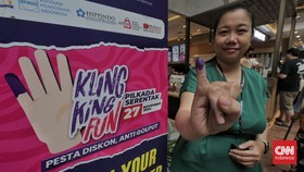 FOTO: Warga Girang Serbu Promo Pilkada 2024
