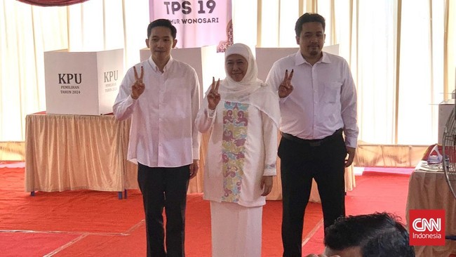 Berdasarkan hasil quick count Charta Politika setelah 66,67 persen suara masuk per pukul 15.48 WIB, duet petahana Pilgub Jatim telah mendapat 57,86 persen.