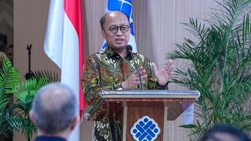 Sekretaris Jenderal Kementerian Ketenagakerjaan (Kemnaker), Anwar Sanusi, menegaskan komitmen pemerintah dalam meningkatkan