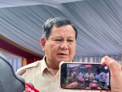 Prabowo Ungkap Putuskan UMP Naik 6,5% Usai Bertemu Bos Buruh