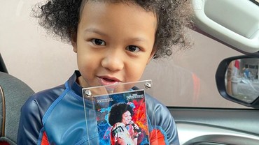 img-title 7 Potret Bambino Aleki Tanjung Anak Mendiang Babe Cabita yang Punya IQ Superior