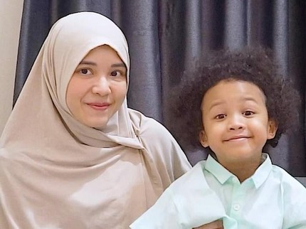 Istri Mendiang Babe Cabita Ungkap Cara Mendidik Sang Putra yang Memiliki IQ Superior