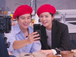 Sering Disebut Kembar, Kim Dong Jun Akhirnya Bertemu dengan Han Ga In