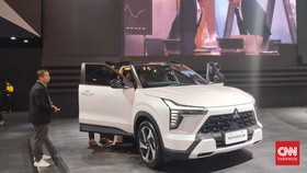 Trade in Mitsubishi Xforce di Pameran Otomotif GJAW