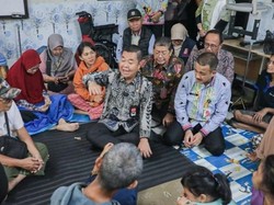Pj Gubernur Tinjau Banjir di Jaktim, Minta Petugas Tangani Sisa Genangan