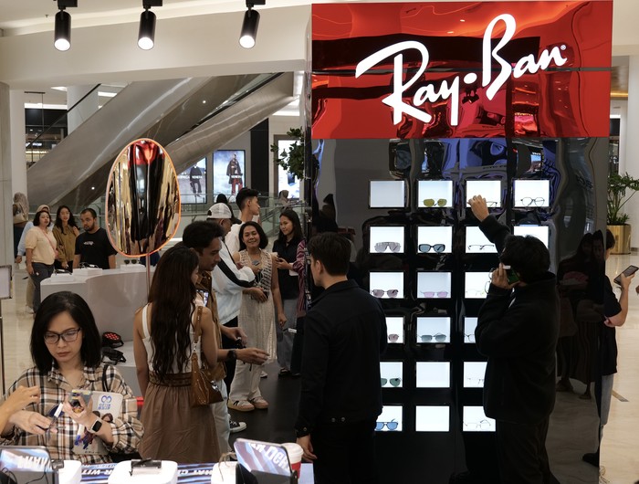 Ray-Ban