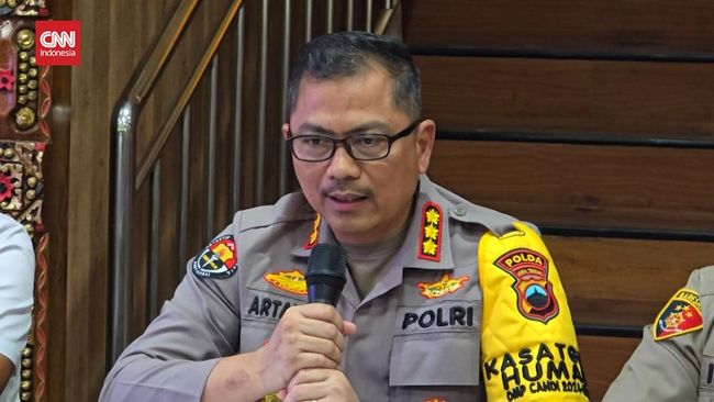 VIDEO: Polisi Tembak Pelajar di Semarang Dijebloskan ke Tahanan