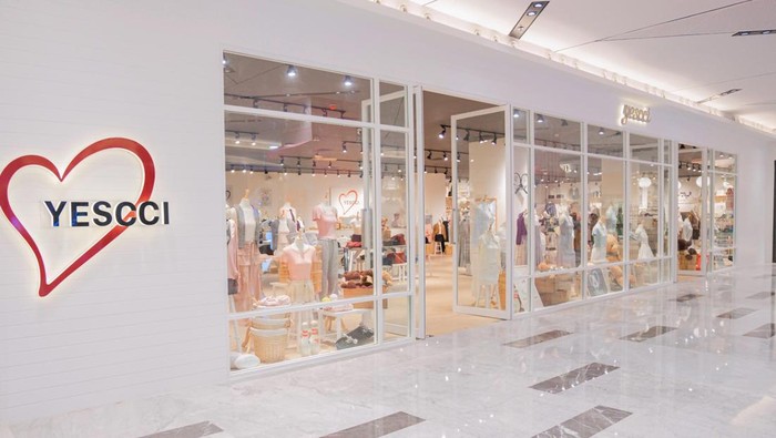 Brand Global Asal China Yescci Membuka Toko Pertama di Pakuwon Mall Bekasi