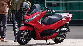 Honda PCX 160, Motor Sultan Nyaman dengan Konsumsi BBM 47,6 km/L