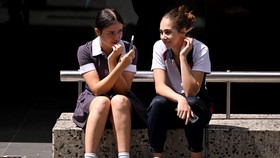 FOTO: Australia Larang Anak di Bawah 16 Tahun Main Medsos