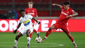 Hilgers Terancam Absen di Playoff Liga Belanda karena Cedera