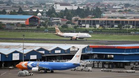 Runway 3 di Bandara Soetta Ditutup Imbas Kebakaran Pabrik Plastik