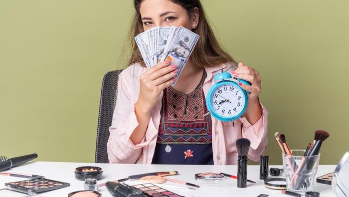 5 Kebiasaan Hemat yang Mungkin Belum Pernah Kamu Pikirkan