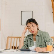 5 Kebutuhan Hidup yang Akan Terlalu Mahal Bagi Masyarakat Kelas Menengah dalam 5 Tahun ke Depan