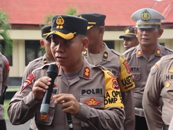 Kapolres Manggarai Barat Larang Dua Paslon Pilbup Deklarasi Kemenangan