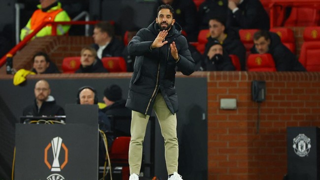 Ruben Amorim memang meraih kemenangan debut bersama Manchester United saat melawan Bodo/Glimt. Namun, penampilan MU masih jauh dari kata meyakinkan.