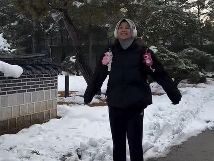 5 Potret Megawati Hangestri Atlet Voli dari Indonesia Sambut Salju Pertama di Korea Selatan