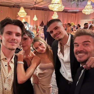 Pesan Cinta Harper untuk Brooklyn di Tengah Memanasnya Konflik Keluarga Beckham