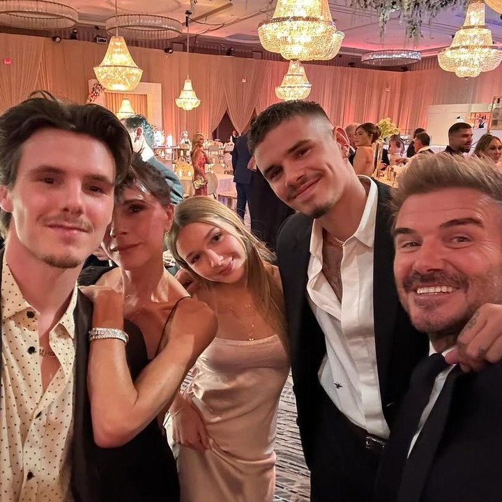 <p>Melihat dari laman Instagram sang Ayah, Harper kerap tampil kompak bersama ketiga kakak laki-lakinya, Romeo, Cruz, dan dan Brooklyn Beckham.  (Foto: Instagram: @davidbeckham)</p>