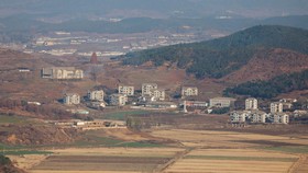 Kedai di Korsel Ini Tawarkan 'Ngopi with A View' Korea Utara