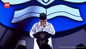 VIDEO: Momen Prabowo Menangis di Peringatan Hari Guru Nasional