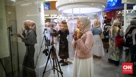 FOTO: Live Shopping Jadi Tren Belanja Digital Kegemaran Warga
