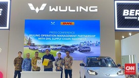 Wuling Gandeng DHL Distribusi Suku Cadang di Indonesia
