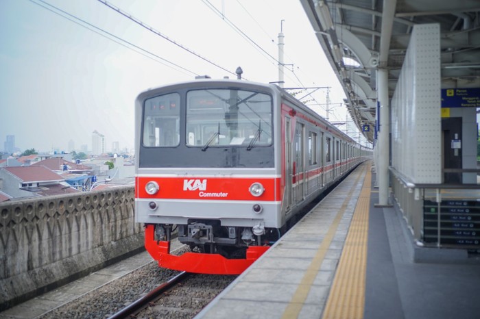 Ilustrasi kereta rel listrik (KRL) (dok. KCI)