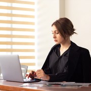 5 Cara Efektif Set Boundaries di Kantor untuk Karier dan Mental Lebih Sehat