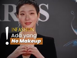 Elegan nan Manis, Kim Go Eun-Tang Wei Hadir di Blue Dragon Awards 2024