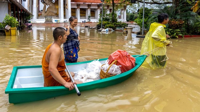 Departemen Meteorologi Thailand mewanti-wanti di wilayah selatan harus waspada hujan ekstrem hingga kemungkinan banjir bandang, pada 3-5 Desember ini.