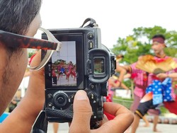 Peserta Asal Malaysia Ikut Lomba Foto Pemkab Klaten: Ingin Eksplor Budaya
