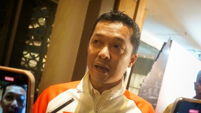 Taufik Hidayat: PBSI Belum Bicarakan Masa Depan Irwansyah