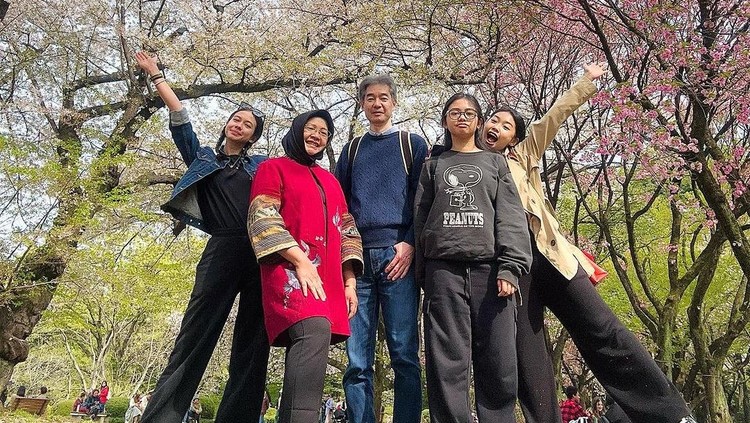 Artis Keturunan Jepang Artis Keturunan Jepang