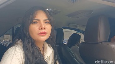 img-title Akui Mental dan Fisik Tersiksa jadi Kekasih Ko Apex, Dinar Candy: Aku Tetap Bertahan