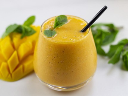 Jus Mangga Efektif Turunkan BB, Ini Cara Membuat & Waktu Terbaik Meminumnya
