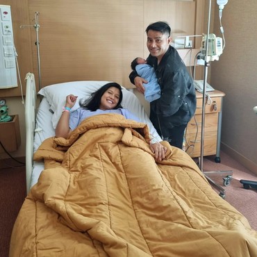 Duma Riris Lahirkan Anak Ketiga, Judika: Wanita Hebatku