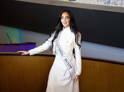 Alami Vitiligo dan Jadi Bunda 1 Anak, Logina Salah Ukir Sejarah Baru di Miss Universe