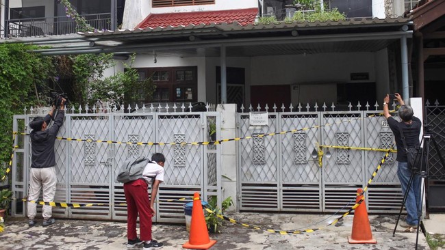 Polisi mengungkap remaja berinisial MAS (14) tersangka pembunuhan ayah dan neneknya di Cilandak, Jakarta Selatan tak memiliki riwayat gangguan jiwa.