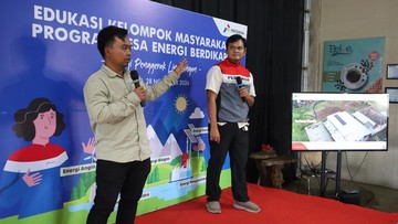 Pertamina Hadirkan Program DEB: Meningkatkan Ekonomi Petani Kopi Desa Sukamaju!