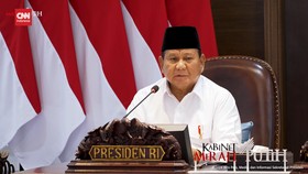 VIDEO: Puja Puji Prabowo untuk Jokowi di Sidang Kabinet Paripurna