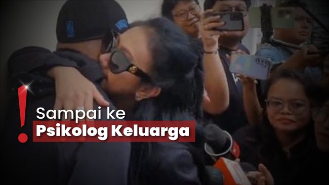 Tangis Asri Welas Akui Perceraian Akibat Berbeda Prinsip dengan Galiech