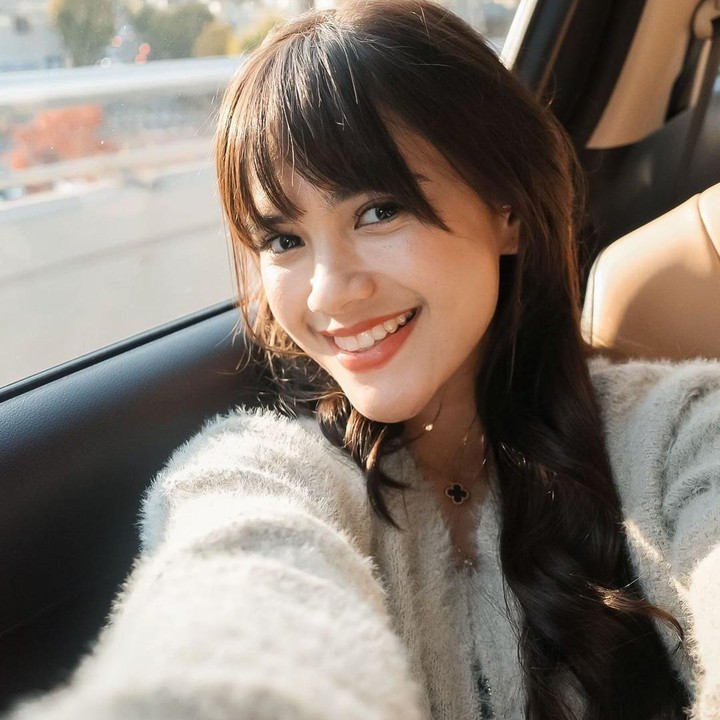 <p>Audi Marissa tengah menikmati liburan di Korea Selatan. Namun, liburannya kali ini lebih dari sekadar jalan-jalan. Ia pun memanfaatkan waktunya untuk melakukan <em>hair treatment</em> di salah satu salon di Seoul. (Foto: Instagram@audimarissa)</p>