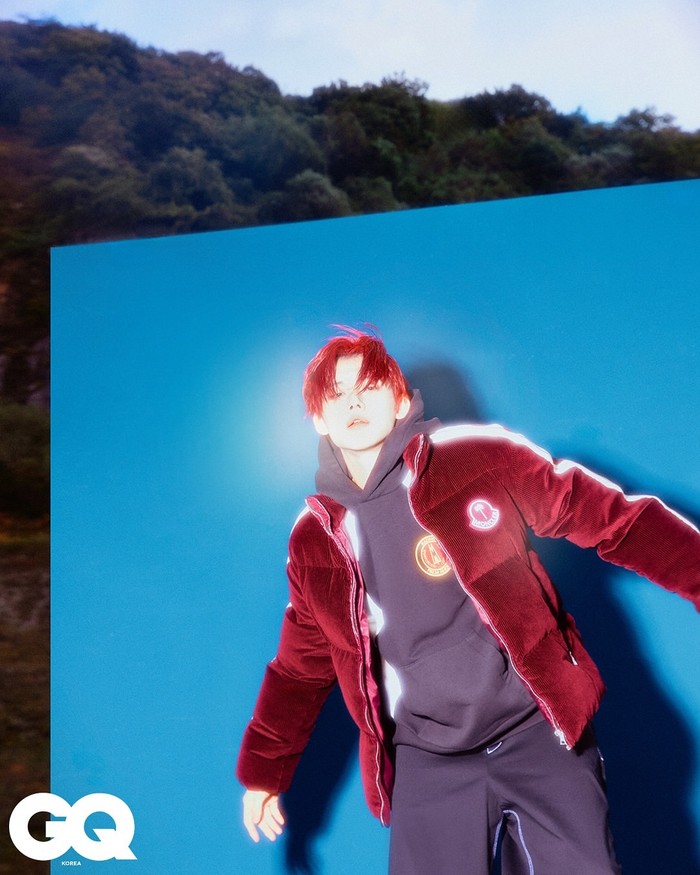 Dalam salah satu unggahan fotonya, GQ KOREA mendeskripsikan trainee legendaris Big Hit tersebut sebagai orang yang selalu mempertahankan niat awal dan menunjukkan sisi dirinya sebagai seorang artis tanpa filter./ Foto: instagram.com/gq_korea