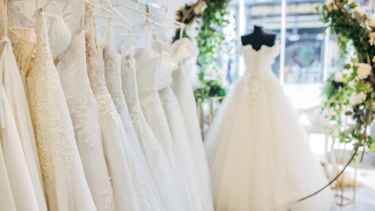 Ilustrasi gaun pengantin