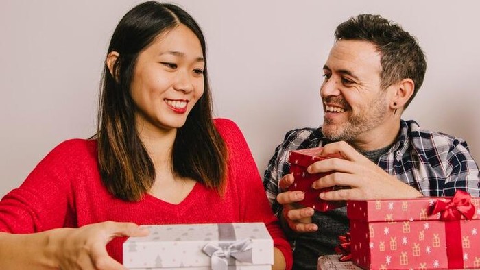 Mengenal 7 Jenis Kontak Mata yang Bisa Ungkap Perasaan Seseorang