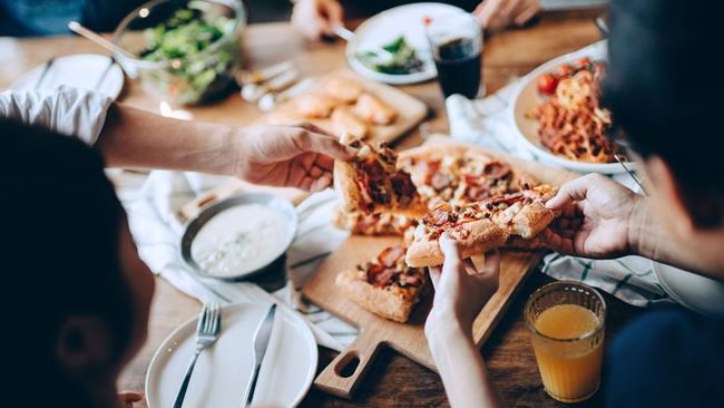 Kuis Seru Tentang Makanan Khas Tahun Baru, Bisa Tebak Semua?