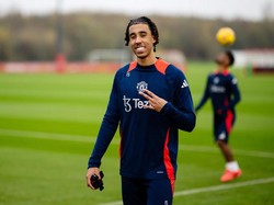 Arsenal Vs MU: Lenny Yoro Berpotensi Debut